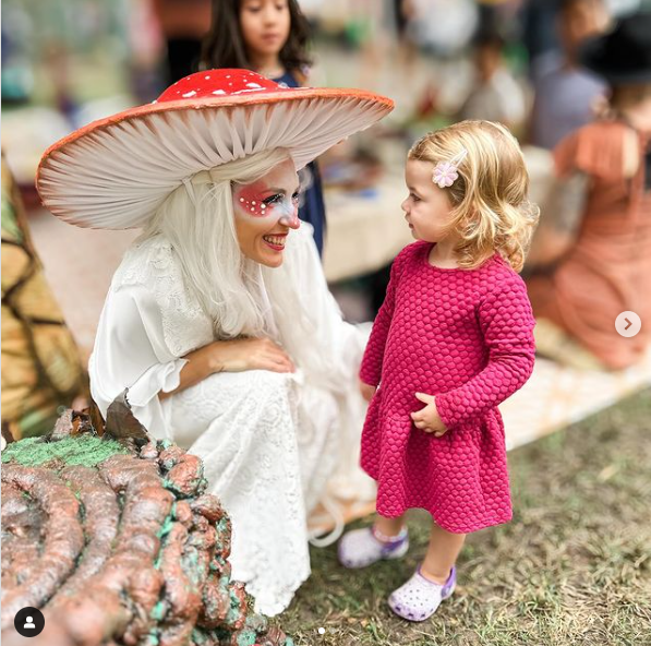 Fungi maiden with child
